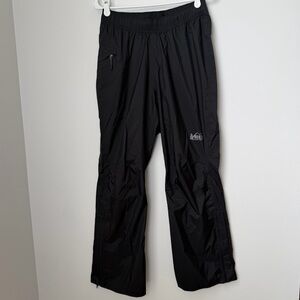 REI Co-Op Women’s Straight Leg Essential Rain Pants Size Small Short